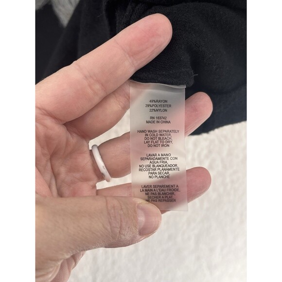 Aaeda Sweater Women's Size Large Dark Floral Felted Fall Dolman Sleeve Cozy Art - Picture 6 of 7